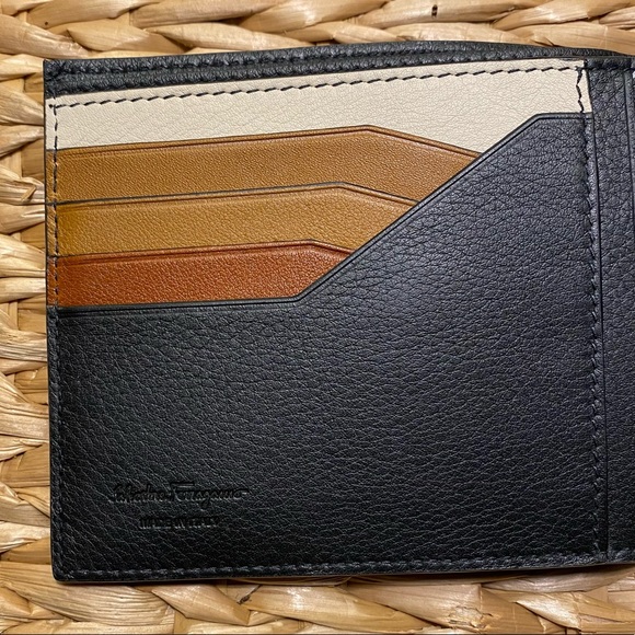 SALVATORE FERRAGAMO Leather Mens Wallet NWT w/oBOX brown tricolour interior - Picture 3 of 14